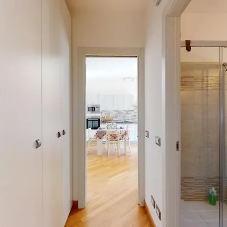 Casa Gatto Apartment Latina